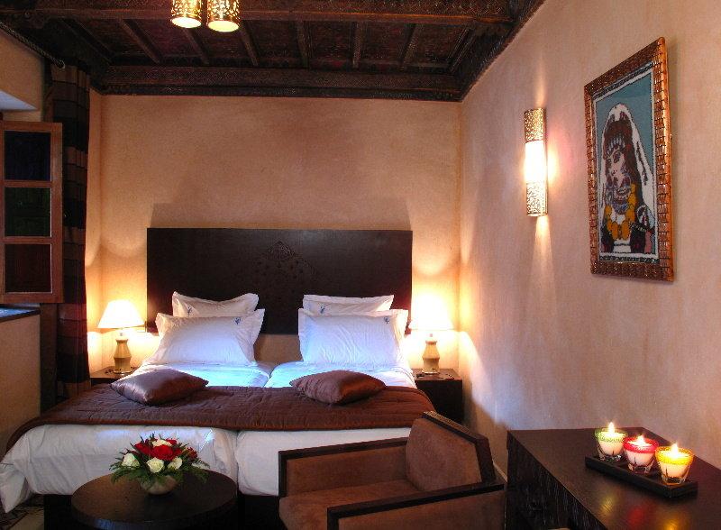 Riad Le Perroquet Bleu Suites & Spa Marrakesh Exterior foto