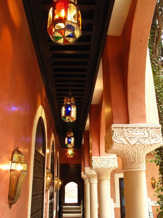 Riad Le Perroquet Bleu Suites & Spa Marrakesh Exterior foto